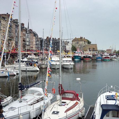 L'Ex-Voto Acomodação com café da manhã Honfleur Exterior foto